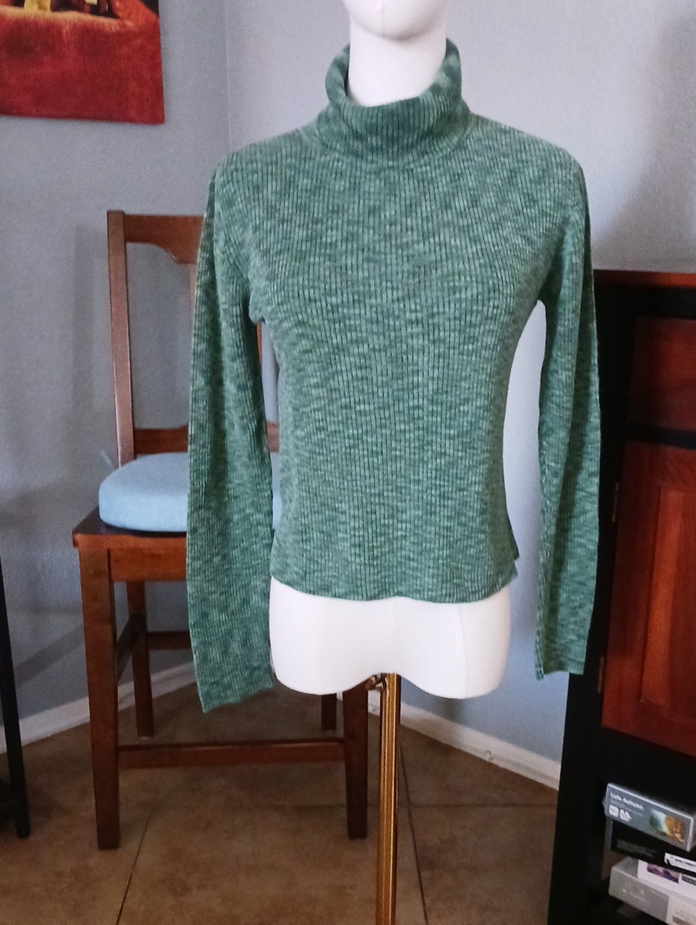 Copper Key- Green Space-dye Pattern Ribbed Turtleneck